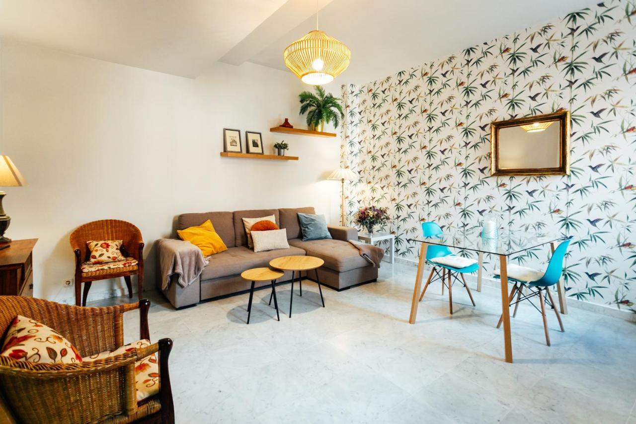 Ferienwohnung Chic By The Cathedral Sevilla Exterior foto
